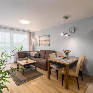 Apartment Blizej Morza 102 Z Prywatnym Garazem I Rowerami W Cenie, Kolberg